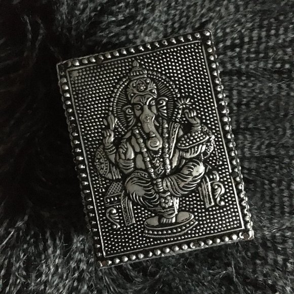 Vintage 90s Stamped Metal Lord Ganesha Pencil Holder - Picture 4 of 9